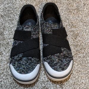 KEEN Elisa IV Gore Slip On